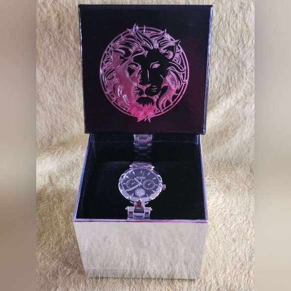 NWOT Versace Silver and Black Chronograph Watch - Picture 10 of 10